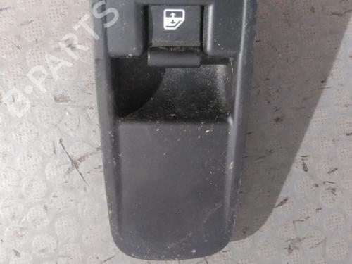 Used Right front window switch Right front window switch 37593824 37593824