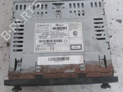 Bilradio Bilradio DACIA DUSTER (HS_) 1.5 dCi (HSMC) (107 hp) 34602843 34602843