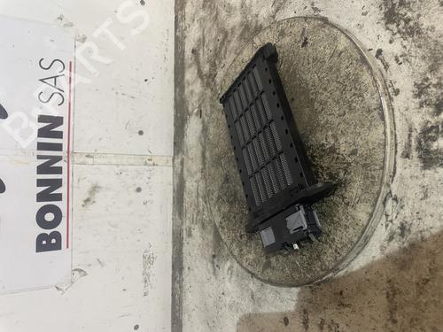 heater-resistor-dacia-duster-hs_-2010-2011-2012-2013-2014-2015-2016-2017-2018-34592700 main image