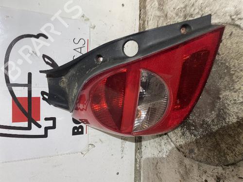 Used Right taillight RENAULT CLIO III (BR0/1, CR0/1) 1.5 dCi (BR17, CR17) (86 hp) 20638557
