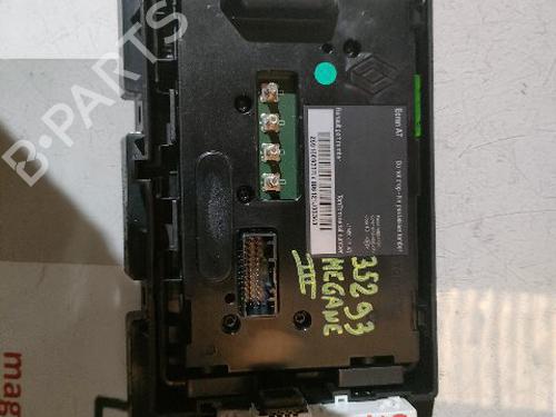 Used Display monitor RENAULT MEGANE III Hatchback (BZ0/1_, B3_) 1.5 dCi (BZ09, BZ0D, BZ1W, BZ29, BZ14) (110 hp) 22783518