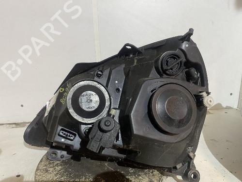 Scheinwerfer rechts für RENAULT CLIO II (BB_, CB_) 1.5 dCi (B/C2J) (68 hp) 20638815