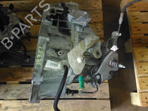 Gearkasse Gearkasse DACIA DUSTER (HS_) [2010-2018] 34599489 34599489
