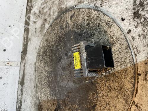 Used Electronic module DACIA DUSTER (HS_) 1.5 dCi (HSMC) (107 hp) 20637697