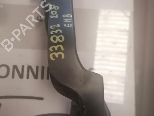 Pedal embrague Pedal embrague PEUGEOT 208 I (CA_, CC_) 1.2 VTI 82 (82 hp) 34587195 34587195
