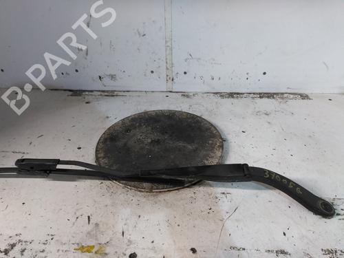 front-windshield-wiper-arm-dacia-sandero-ii-2012-34596249 main image