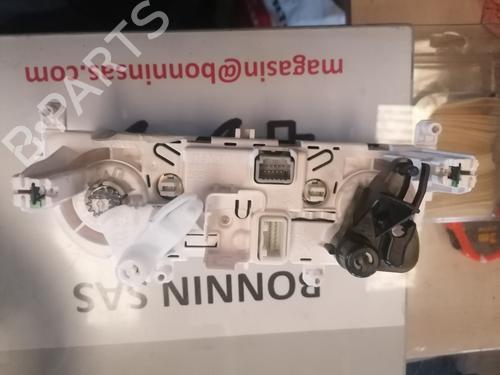 climate-control-renault-clio-iv-bh_-2012-2013-2014-2015-2016-2017-2018-2019-2020-2021-34584464 main image