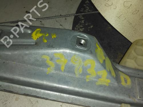 Rudehejsemekanisme Højre bagtil Rudehejsemekanisme Højre bagtil RENAULT CLIO II (BB_, CB_) 1.2 16V (BB05, BB0W, BB11, BB27, BB2T, BB2U, BB2V, CB05,... (75 hp) 34600752 34600752