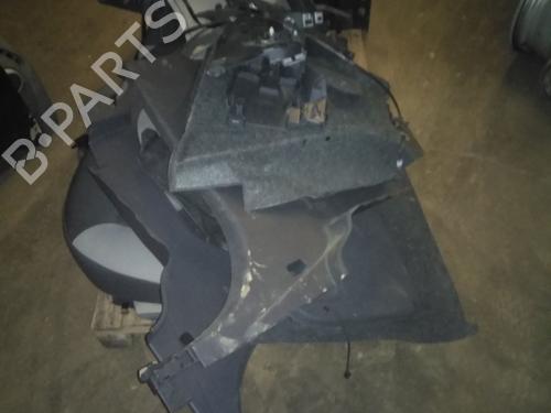 Banco traseiro Banco traseiro RENAULT CLIO III (BR0/1, CR0/1) 1.2 16V (BR0R, BR1D, BR1L, CR0R) (65 hp) 34603492 34603492