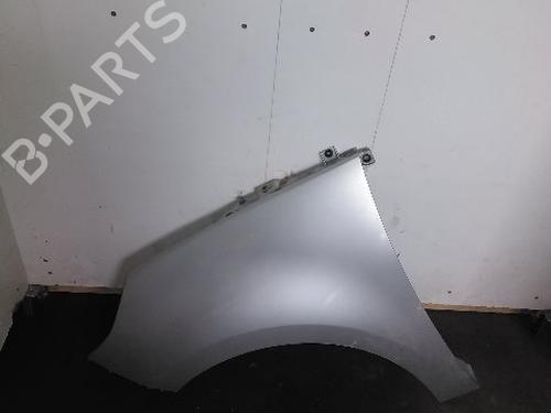 Used Left front fenders RENAULT SCÉNIC II (JM0/1_) 1.9 dCi (JM0G, JM12, JM1G, JM2C) (120 hp) 20850789