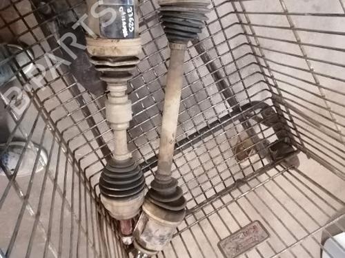Used Left front driveshaft MITSUBISHI OUTLANDER II (CW_W) 2.2 DI-D (177 hp) 21576733