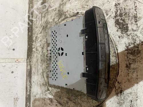 Used Radio Radio CITROËN C1 (PM_, PN_) 1.0 (68 hp) 34584697 34584697