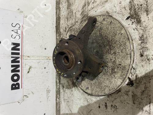 Used Left front steering knuckle Left front steering knuckle DACIA SANDERO II 1.2 (73 hp) 34592387 34592387