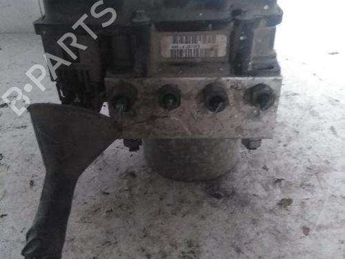 Used ABS pump RENAULT CLIO III (BR0/1, CR0/1) 1.5 dCi (BR0H, CR0H, CR1S, BR1S) (106 hp) 28155311