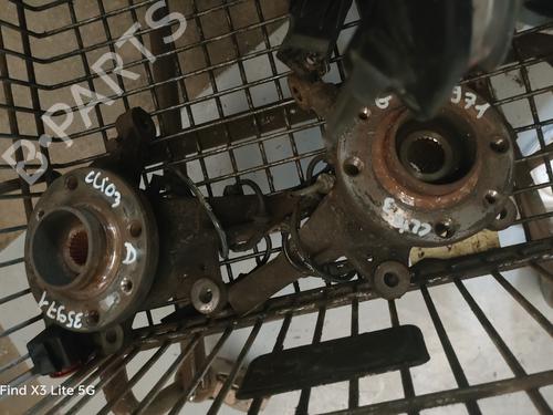 Used Left front steering knuckle Left front steering knuckle RENAULT CLIO III (BR0/1, CR0/1) 1.5 dCi (C/BR0G, C/BR1G) (68 hp) 34588650 34588650