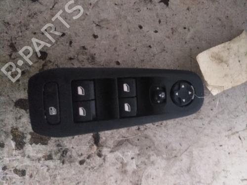 Used Switch Switch PEUGEOT 308 II (LB_, LP_, LW_, LH_, L3_) 1.6 BlueHDi 120 (120 hp) 34585617 34585617