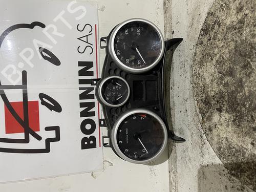 Used Instrument cluster Instrument cluster 34590716 34590716