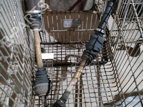 Used Right front driveshaft RENAULT SCÉNIC II (JM0/1_) 1.5 dCi (JM0F) (82 hp) 20637568