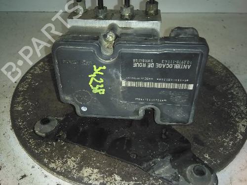 Used ABS pump PEUGEOT 206 Hatchback (2A/C) 1.4 i (75 hp) 27687546