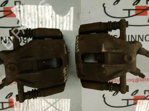 Used Right front brake caliper Right front brake caliper RENAULT MODUS / GRAND MODUS (F/JP0_) 1.5 dCi (FP0F, JP0F) (86 hp) 34588023 34588023