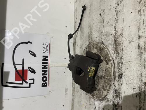 Used Right front brake caliper Right front brake caliper RENAULT MEGANE II (BM0/1_, CM0/1_) [2001-2012] 34590631 34590631