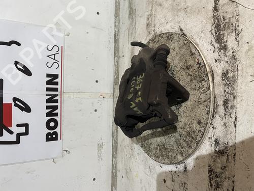 right-front-brake-caliper-renault-clio-iii-br01-cr01-2005-2006-2007-2008-2009-2010-2011-2012-2013-2014-34590910 main image