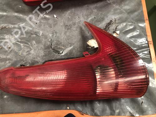 right-taillight-peugeot-206-sw-2ek-2002-34589393 main image
