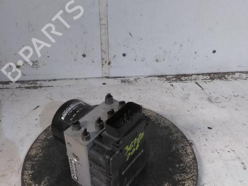 Used ABS pump PEUGEOT 206 Hatchback (2A/C) 1.4 i (75 hp) 22692121