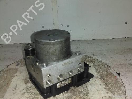 Used ABS pump NISSAN MICRA III (K12) 1.2 16V (65 hp) 20637982