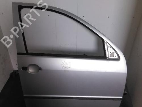 Right front door SKODA FABIA I (6Y2) 1.2 6Y0831056 | 527129311650