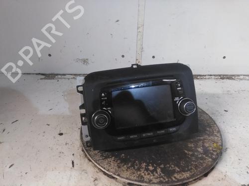 Used Radio Radio FIAT 500L (351_, 352_) 1.4 (199LYB1B) (95 hp) 34595620 34595620