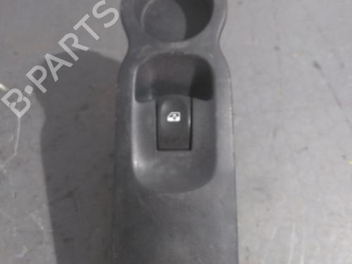 Mando elevalunas delantera derecho Mando elevalunas delantera derecho RENAULT MODUS / GRAND MODUS (F/JP0_) 1.5 dCi (FP0F, JP0F) (86 hp) 36815985 36815985