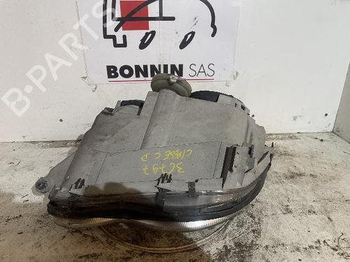 Used Right headlight MERCEDES-BENZ C-CLASS (W203) C 220 CDI (203.008) (150 hp) 25609141