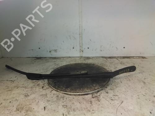 front-windshield-wiper-arm-dacia-duster-hs_-2010-2011-2012-2013-2014-2015-2016-2017-2018-34597323 main image