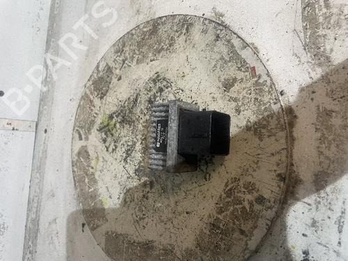 Used Electronic module RENAULT SCÉNIC II (JM0/1_) 2.0 dCi (JM1K) (150 hp) 21545942