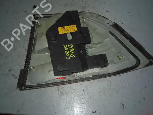 Feu arrière droit OPEL VECTRA B (J96) 2.0 DI 16V (F19) (82 hp) 27869347