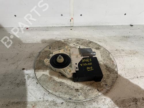 Used Front left window mechanism Front left window mechanism VW TIGUAN (5N_) 2.0 TDI (110 hp) 34590247 34590247