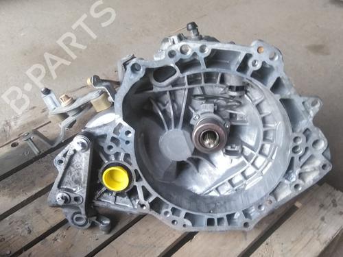 Gearkasse Gearkasse OPEL CORSA D (S07) 1.3 CDTI (L08, L68) (75 hp) 36892314 36892314
