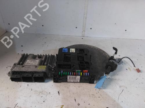 Used Fuel ECU Fuel ECU PEUGEOT EXPERT Van (VF3A_, VF3U_, VF3X_) [2007-2026] 34599150 34599150