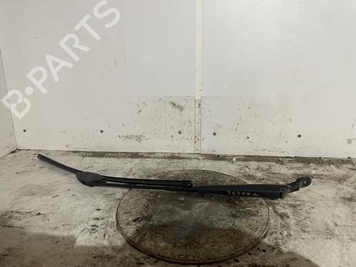 front-windshield-wiper-arm-dacia-logan-express-fs_-2007-34592877 main image
