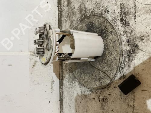 Used Fuel pump Fuel pump RENAULT MEGANE III Hatchback (BZ0/1_, B3_) 1.5 dCi (BZ09, BZ0D, BZ1W, BZ29, BZ14) (110 hp) 34593250 34593250