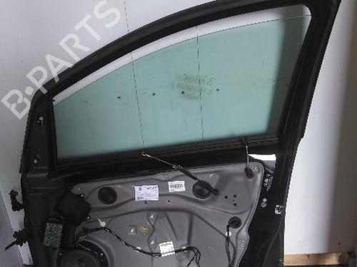 Used Right front door MERCEDES-BENZ B-CLASS Sports Tourer (W245) B 170 (245.232) (116 hp) 27477211