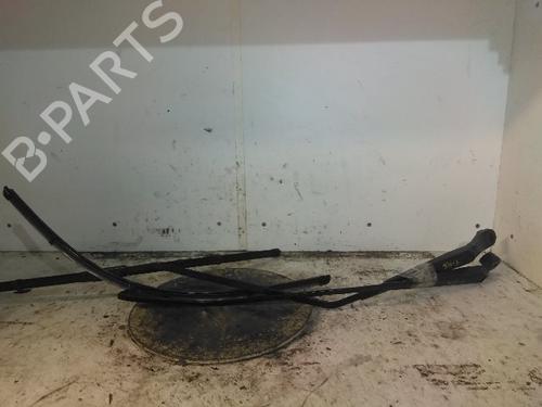 Used Front windshield wiper arm RENAULT SCÉNIC III (JZ0/1_) 1.5 dCi (110 hp) 20985548