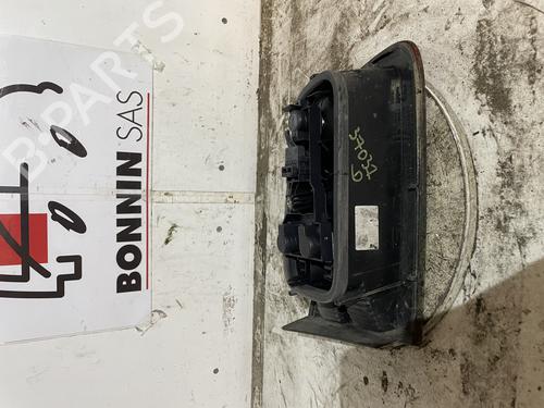 right-tailgate-light-renault-laguna-ii-bg01_-2001-2002-2003-2004-2005-2006-2007-34592337 main image