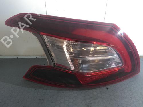 Used Left taillight Left taillight PEUGEOT 308 II (LB_, LP_, LW_, LH_, L3_) 1.6 HDi / BlueHDi 115 (115 hp) 39697640 39697640