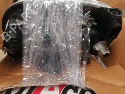 Used Right headlight NISSAN MICRA II (K11) 1.5 D (57 hp) 20636349