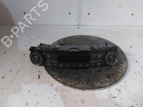 Used Climate control Climate control MERCEDES-BENZ E-CLASS (W211) E 320 CDI (211.026) (204 hp) 34598396 34598396