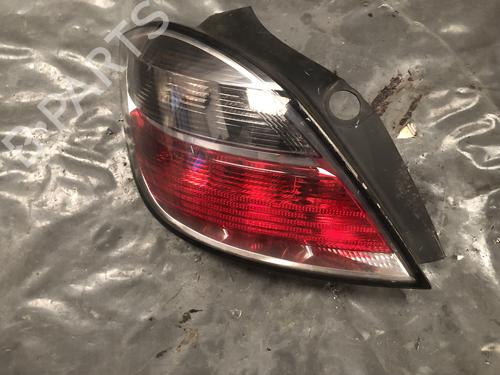 left-taillight-opel-astra-h-a04-2004-2005-2006-2007-2008-2009-2010-2011-2012-2013-2014-34589356 main image