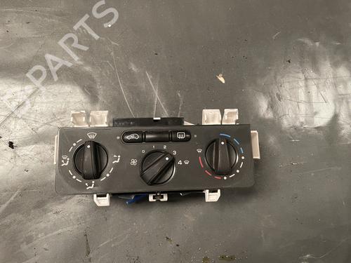 Used Climate control Climate control CITROËN C3 I (FC_, FN_) [2002-2013] 34589026 34589026