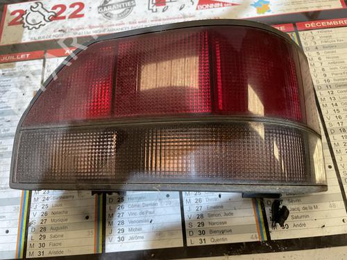 Used Right taillight Right taillight RENAULT CLIO I (B/C57_, 5/357_) [1990-1999] 34588942 34588942